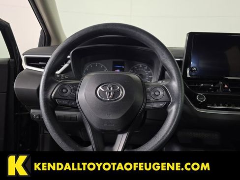 Used 2024 Toyota Corolla LE FWD image 10