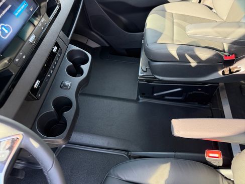 New 2026 Mercedes-Benz Sprinter 2500 image 15