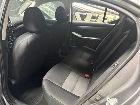 Used 2024 Nissan Sentra SV FWD image 13