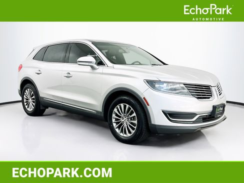 Used 2017 Lincoln MKX Select w/ Select Plus Package FWD image 1