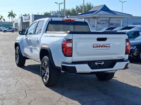 Used 2025 GMC Canyon AT4 AWD/4WD image 3