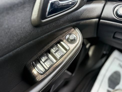 Used 2016 Chevrolet Malibu LTZ image 20