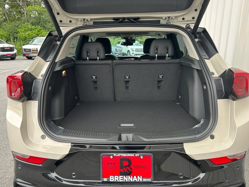 New 2026 Buick Encore GX Sport Touring w/ Studio Series AWD/4WD image 19