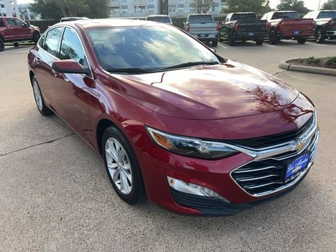 Used 2024 Chevrolet Malibu LT image 4