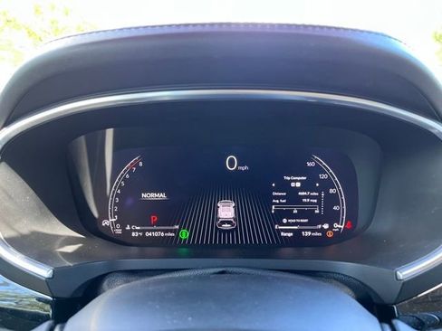 Used 2023 Acura MDX FWD w/ Technology Package image 13