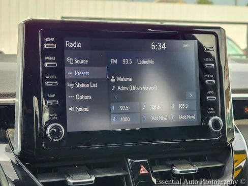 Used 2020 Toyota Corolla SE w/ SE Premium Package FWD image 21