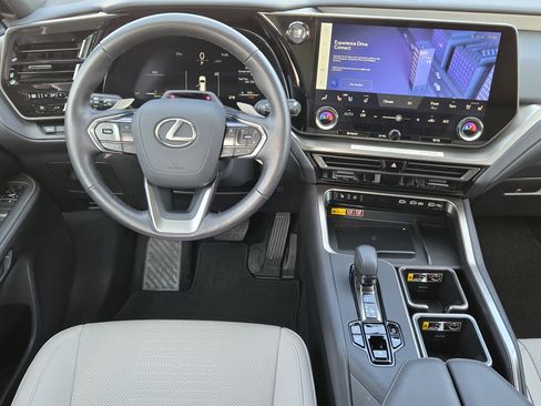 Used 2025 Lexus TX 350 AWD w/ Technology Package image 34