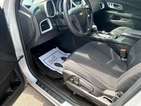 Used 2012 Chevrolet Equinox LS AWD/4WD image 10