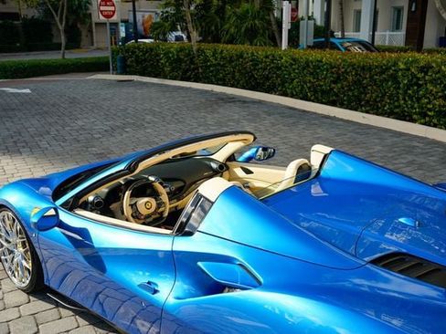 Used 2021 Ferrari F8 Tributo RWD image 53