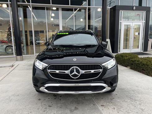 Certified 2025 Mercedes-Benz GLC 300 4MATIC image 2