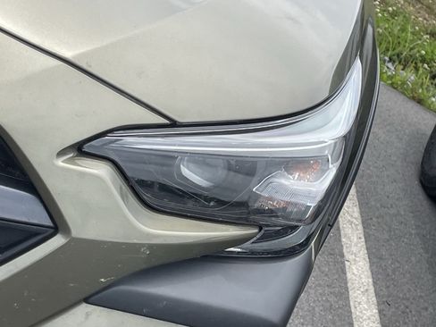 Certified 2025 Subaru Outback Premium AWD/4WD image 4