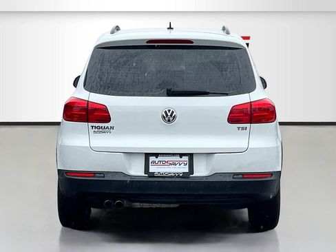 Used 2016 Volkswagen Tiguan S FWD image 6
