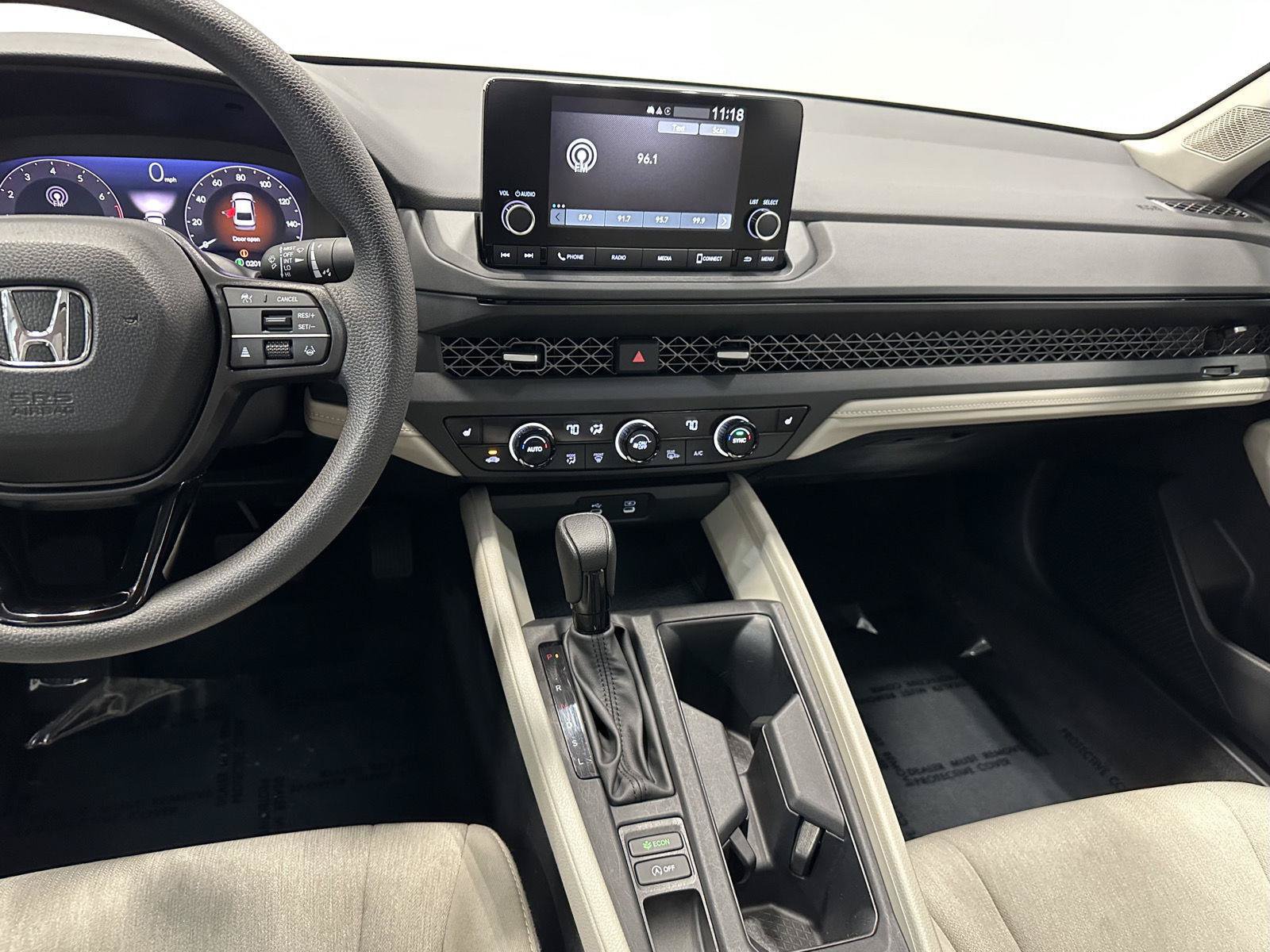 Certified 2023 Honda Accord EX image 20