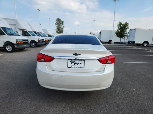Used 2014 Chevrolet Impala LT w/ Convenience Package FWD image 9