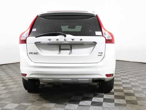 Used 2015 Volvo XC60 T5 image 6