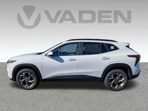 New 2026 Chevrolet Trax LT w/ LT Convenience Package image 28