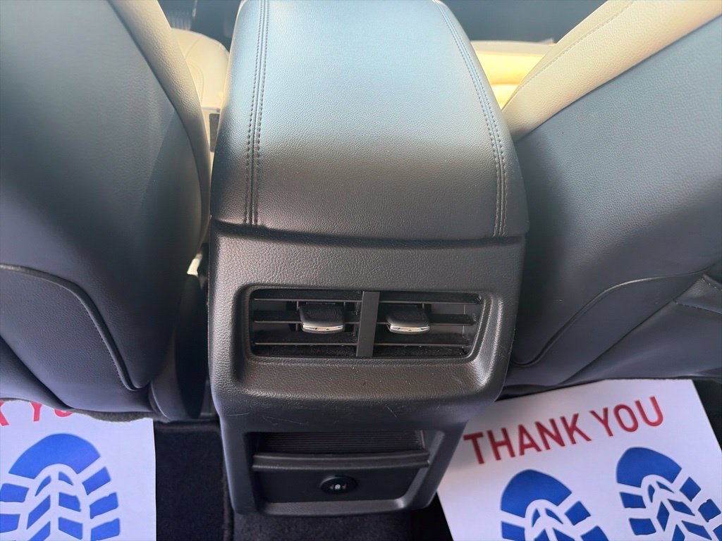 Used 2024 Ford Edge SEL AWD/4WD image 13