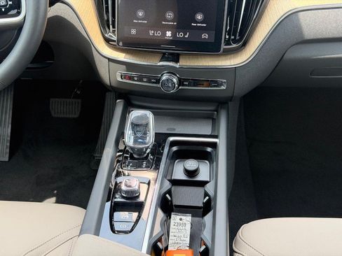 New 2026 Volvo XC60 B5 Plus w/ Protection Package Premier AWD/4WD image 8
