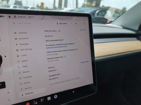 Used 2023 Tesla Model 3 Standard Range RWD image 13