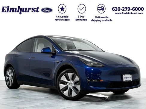 Used 2023 Tesla Model Y Long Range AWD/4WD image 1