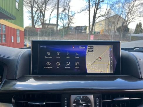 Used 2019 Lexus LX 570 4WD image 27