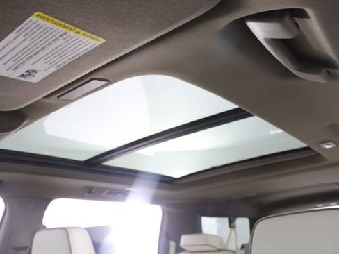 New 2026 GMC Yukon XL Denali w/ Denali Reserve Package image 12