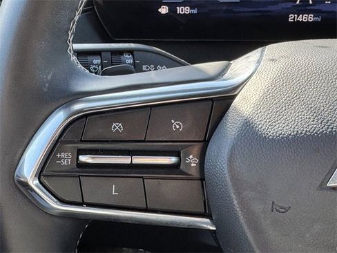 Certified 2025 Chevrolet Traverse LT image 19