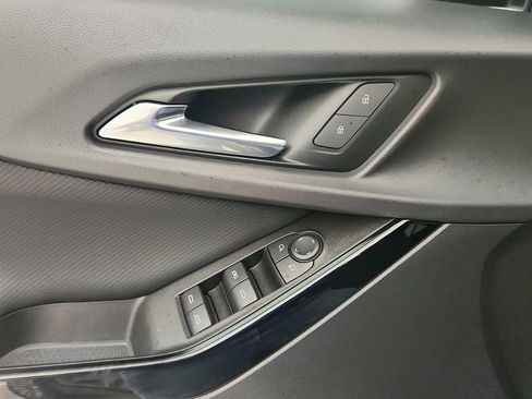 Used 2025 Chevrolet Equinox LT w/ Safety and Technology Package image 24