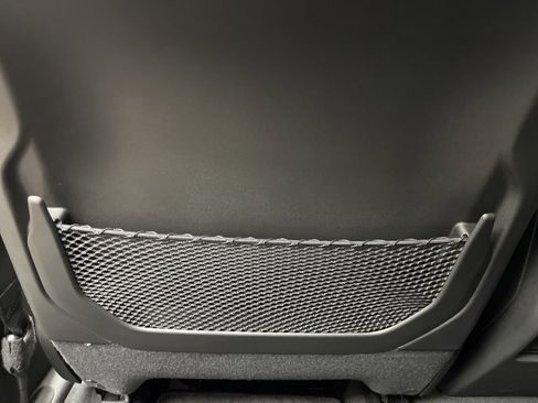 New 2025 Jeep Grand Cherokee Altitude image 26