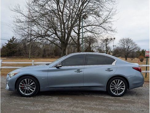 Used 2018 INFINITI Q50 Luxe image 4