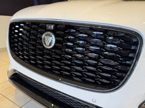 New 2026 Jaguar F-PACE R-Dynamic S AWD/4WD image 6