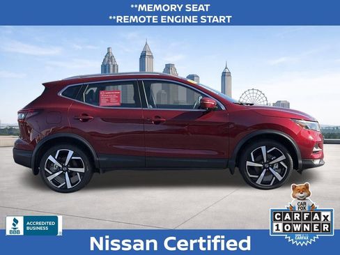 Certified 2022 Nissan Rogue Sport SL w/ Premium Package image 6