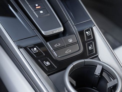 New 2026 Porsche 911 Carrera 4S image 29