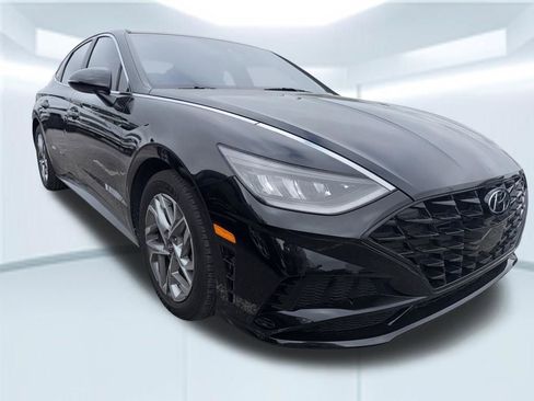 Used 2023 Hyundai Sonata SEL w/ Cargo Package image 4