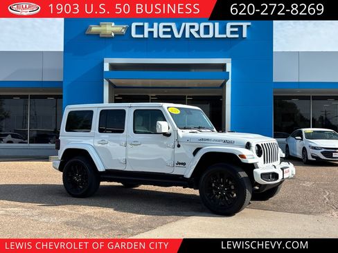 Used 2023 Jeep Wrangler Unlimited Sahara AWD/4WD image 1