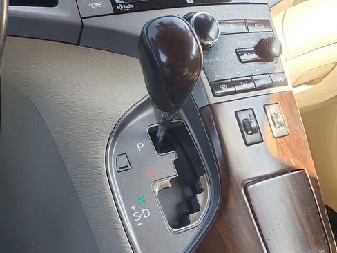 Used 2015 Toyota Venza XLE image 22