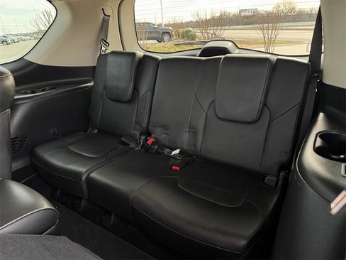 Used 2022 INFINITI QX80 Luxe w/ Cargo Package image 28