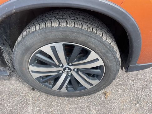 Used 2020 Mitsubishi Outlander Sport ES image 12