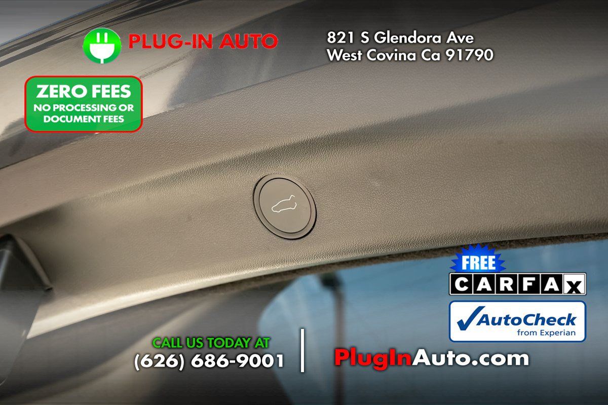 Used 2022 Tesla Model Y Performance AWD/4WD image 13