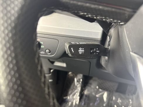 Used 2023 Audi Q5 e Premium Plus w/ Premium Plus Package AWD/4WD image 23