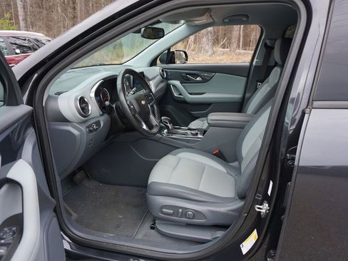 Used 2022 Chevrolet Blazer LT w/ Midnight/Sport Edition image 2