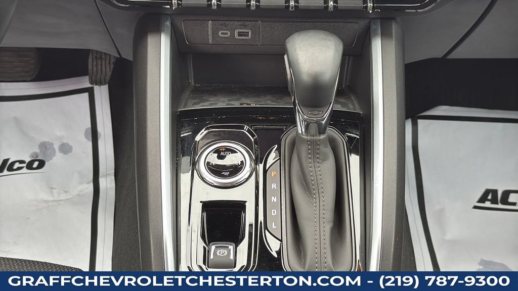 Used 2024 Chevrolet Colorado LT w/ LT Convenience Package II AWD/4WD image 48