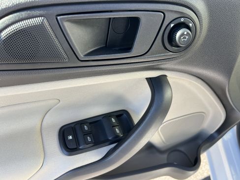 Used 2017 Ford Fiesta SE w/ Cold Weather Package image 13