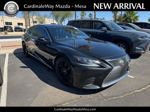 Used 2019 Lexus LS 500 w/ Accessory Package (Z1) RWD image 1