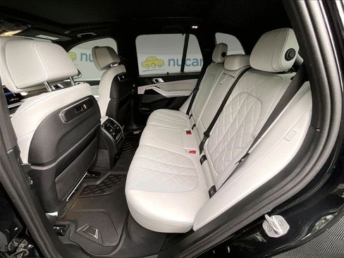 Used 2024 BMW X5 xDrive40i w/ Premium Package AWD/4WD image 15