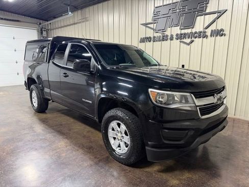 Used 2019 Chevrolet Colorado W/T w/ WT Convenience Package AWD/4WD image 7