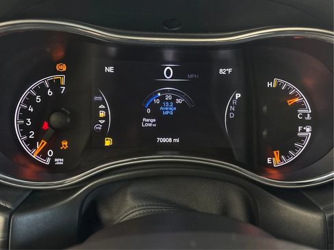 Used 2020 Jeep Grand Cherokee Limited w/ Premium Lighting Group AWD/4WD image 23