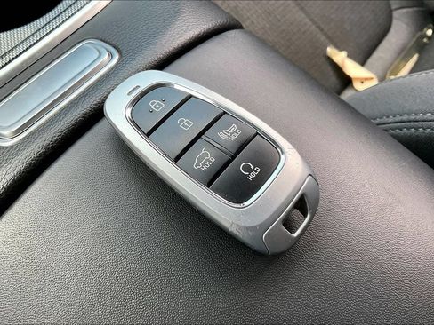 Used 2023 Hyundai Santa Fe SEL AWD/4WD image 31