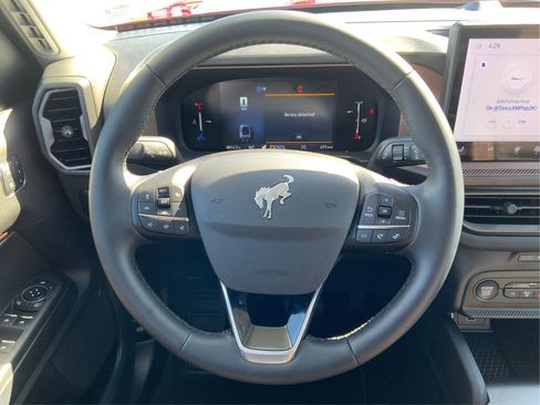 Used 2026 Ford Bronco Sport Outer Banks AWD/4WD image 19