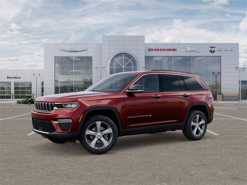 New 2025 Jeep Grand Cherokee Limited w/ Trailer Tow Package image 2